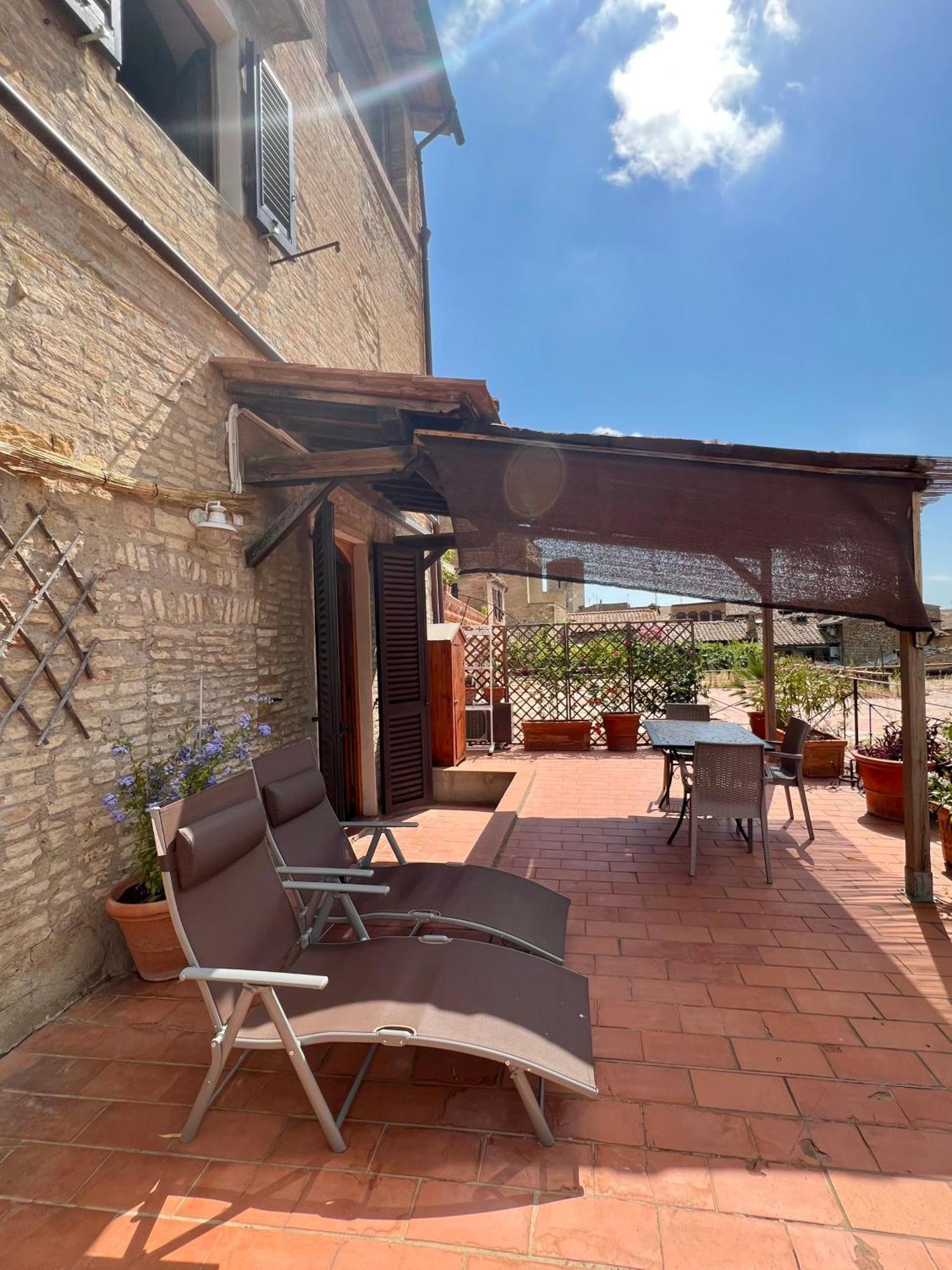 Apartament Le Viole San Gimignano Zewnętrze zdjęcie